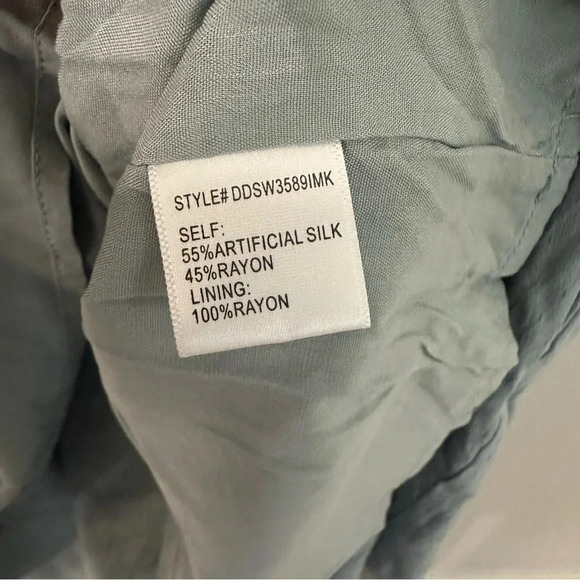 4SI3NNA Women’s Blue Slate Short Puff Sleeve Tie Neck Blouse Size XS NWT - Picture 9 of 11